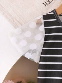 MommBaby Young Girls 2 Pieces Set: Round Neck Lace Spliced Striped T-Shirt + Mesh Lace Skirt, Butterfly Decor, Casual Outdoor Wear For Children, Summer Party