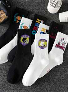 5 Pairs Of Black And White Street Personalized Pattern Mid-Tube Socks Fashion Printed Socks - Multicolor - View 3