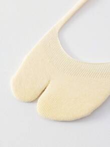 3 Pairs Women's Plain Solid Color Comfortable Antibacterial Moisture-Wicking Two-Toe Japanese Zori Style Low Vamp Hidden Heel Non-Slip Toe Socks, Suitable For All Seasons