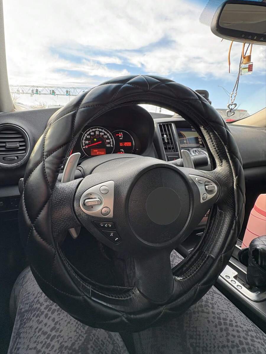 1pc Soft Ultra-Fiber PU Leather Steering Wheel Cover, Universal 15 Inch, Suitable For Ladies And Girls, Fits Cars, Sedans, SUVs, Trucks - Black - View 1