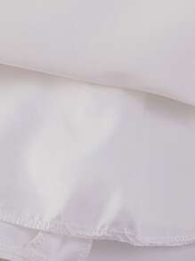 0-2岁女婴白色洗礼礼服套装、婚礼花童泡泡纱裙套装