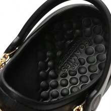 Skechers 女士 Foamies 轻便休闲模压鞋，舒适日常穿着金属链条装饰时尚凉鞋 111433-BLK - 黑色 - 查看 6