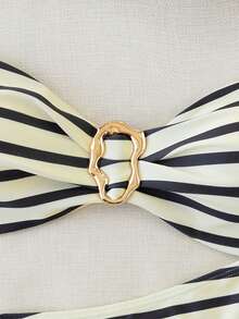 全新柔软印花金属装饰可调节肩带优雅性感沙滩女士细肩带比基尼套装，夏季沙滩时尚女士泳装