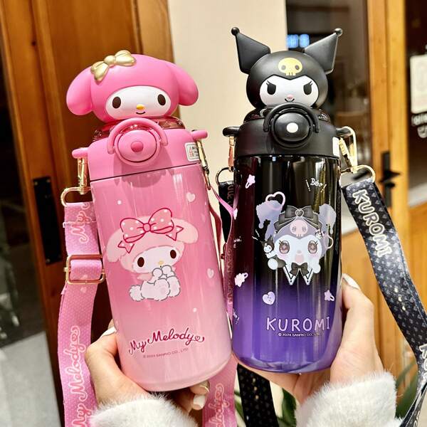 Sanrio Tumbler grande da 20,29 once con cannuccia in acciaio inox 316, isolato, marchio Sanrio, tazza in stile personaggio Sanrio adatta per tutti i periodi dell'anno, ideale come regalo per la famiglia, resistente, per auto e attività all'aperto