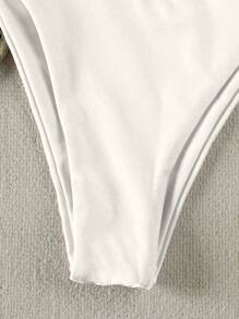 Bikini da donna sexy con spalle scoperte, collo alto e stelle marine