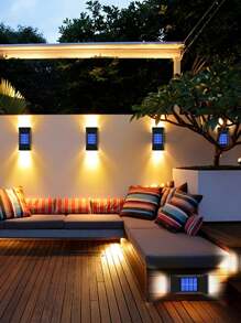 2 pièces Lumières murales solaires trapézoïdales à intensité variable, lumières solaires pour clôture, lumières de terrasse, lumières murales solaires LED, convenant pour l'éclairage intérieur du jardin et du porche, le paysage extérieur, la cour, l'atmosphère extérieure étanche, la décoration murale, les lumières de lavage des murs de terrasse