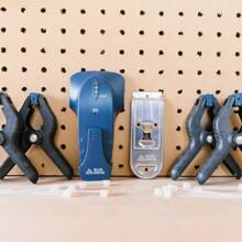 LSHEFKWSGRFBRU  Provides Great Holding Power.4pc Clamp Set: Heavy Duty Plastic Clamps For Garage & Hardware, 1 Year Warranty