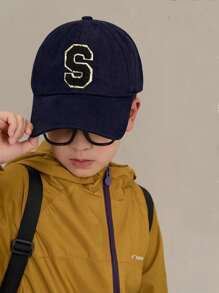 قبعة بيسبول مطرزة بالأحرف من A إلى Z قابلة للتعديل للأولاد والبنات، قبعة شمس كاجوال للخارج، لون عظمي، للأعمار من 8 إلى 16 سنة - أزرق بحري - مشاهدة 6