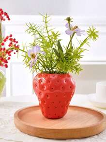 1pc Minimalist And Modern Cartoon Colored Ceramic Strawberry Vase, Nordic Ins Style Flower Vase, Desktop Ornament, Handicraft
