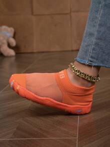 ZVB 情侣赤脚水鞋，软底女士沙滩鞋，适合游泳、潜水、钓鱼，防滑透气水鞋，适合夏季户外 - 橘色 - 查看 9