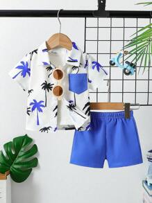 男宝宝休闲椰子树印花短袖衬衫和短裤套装，适合夏季度假