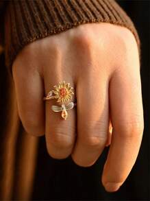 1 pezzo Elegante Anello rotante a fiore di girasole in zirconia cubica, anello girevole antistress per ragazze, regolabile, adatto per adolescenti, uso quotidiano e festival