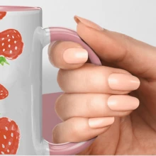 1 pieza Taza de 11oz con pintura de boceto de fresa rosa, taza creativa con dibujo de fresa en estilo japonés Nana con elementos de fruta asimétricos, regalo encantador para esposa, esposo, novio, novia, amigos, perfecta para inauguración de casa, festividades y eventos de empresa - Rosa - Ver 5