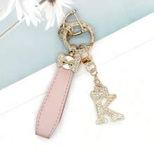 Zinc Alloy Butterfly Decor Car Key Chain With 26 Letter Charms - Personalized Key Chain, Practical And Fashionable