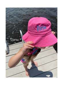 1 pièce Chapeau d'été personnalisé pour enfants, chapeau de soleil pour enfants avec broderie personnalisée, chapeau d'été personnalisé pour enfants, chapeau de soleil pour enfants et chapeau de soleil pour le bord de mer et la plage, cadeaux avec nom personnalisé, cadeaux d'anniversaire pour enfants, cadeaux d'été