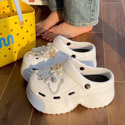 2025 Giày sandal đế dày rỗng mới, thời trang xuân/hè cho nữ, giày đi biển EVA dễ thương, hoạt hình, thường ngày, tiệc ngoài trời