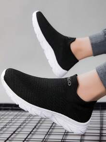 Summer New Black Plain Color Casual Running Shoes, Lightweight Versatile Men's Walking Sneakers - Black - View 4
