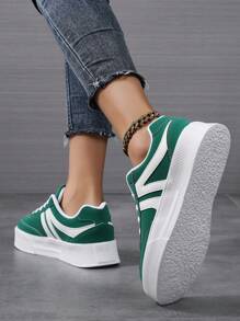 Low Top Women's Casual Shoes Sneakers Women Skateboard Shoes Female Sports Shoes Footwear All-Match Fashionable Lace Up Design Lightweight EVA Sole - Green - View 2