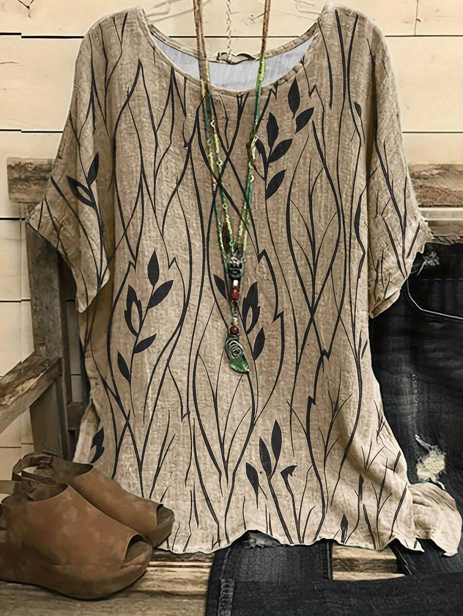 Plus Women's Plant Printed Round Neck Short Sleeved Loose T-Shirt Tops - Khaki - View 1