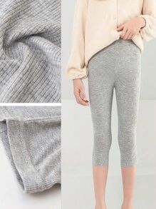 1 Stück Kinder Sommer elastische einfarbige vertikal gestreifte Caprileggings, weiche Strumpfhosen Kinder Caprihosen für Mädchen Alltagskleidung - Grau - Übersicht 2