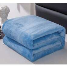 Cobija lisa tela suave y calientita. Suavida al tacto y en cada lavada, se puede usar entodas las estaciones del año. Disponible en varios colores - Azul - Ver 1