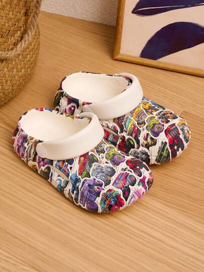 1 par de sandalias casuales transpirables con estampado de motocicleta para niños, diseño de dibujos animados lindos, cómodas, antideslizantes, versátiles, para primavera/verano