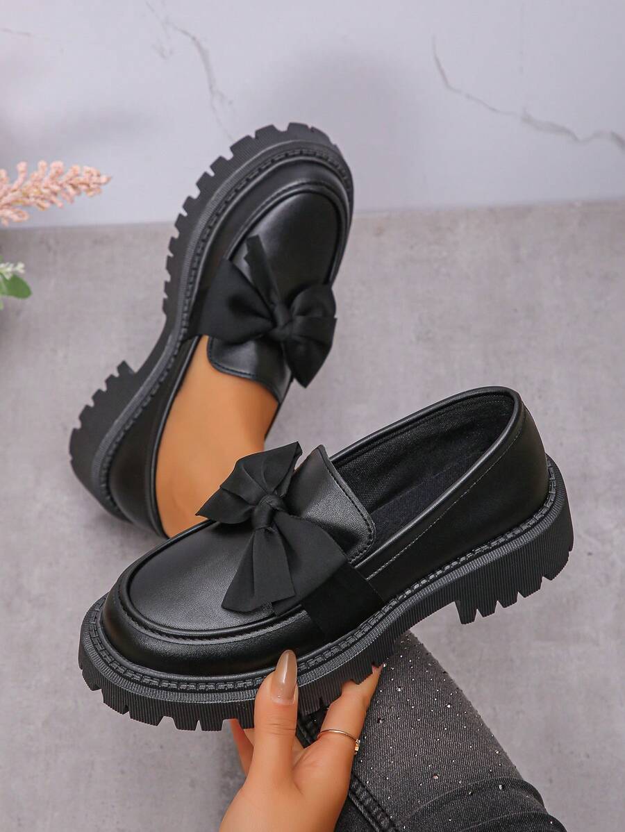 Giày lười đế dày chống trượt, gót trung bình, thắt nơ, kiểu dáng mới năm 2026, giày casual thoải mái ngoài trời, thời trang và tôn dáng, phù hợp cho sinh viên. - màu đen - Xem 1