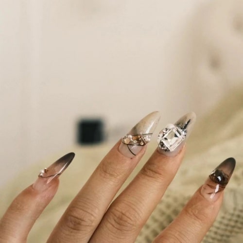 Aoildlli Nail
