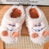 Le in slippers