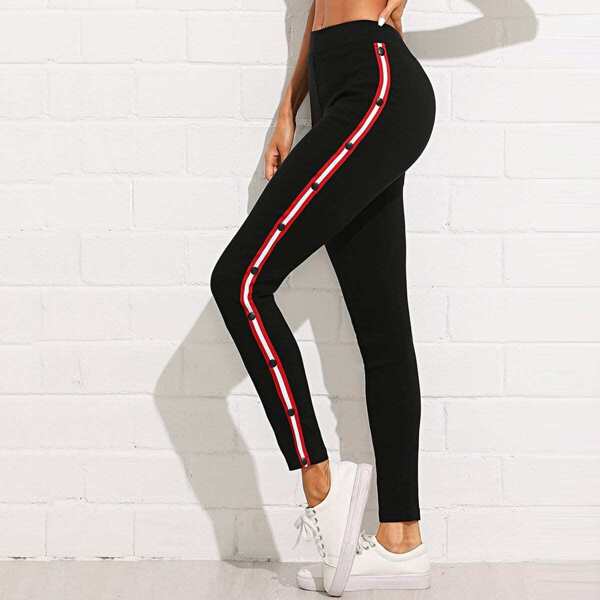 

Stripe Tape Side Jeans