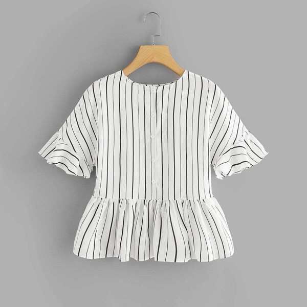 

Fluted Sleeve Ruffle Hem Striped Top
