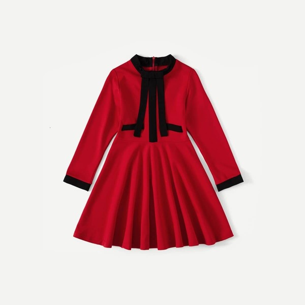 

Girls Contrast Trim Bow Detail Dress, Red
