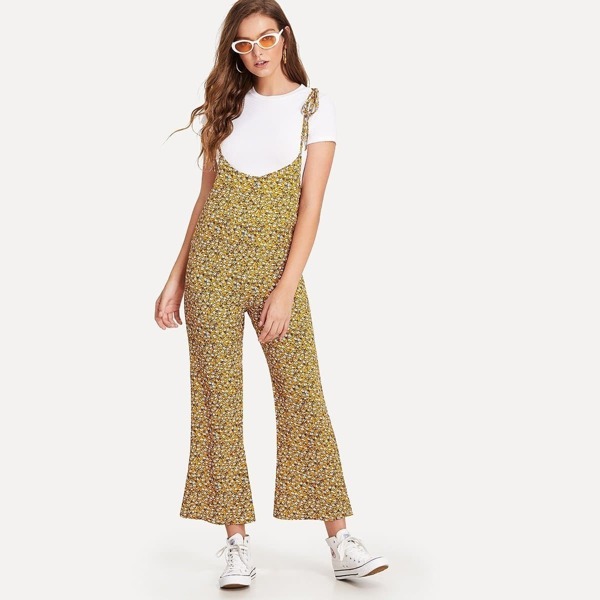 

Calico Print Knot Shoulder Flare Leg Pinafore Pants