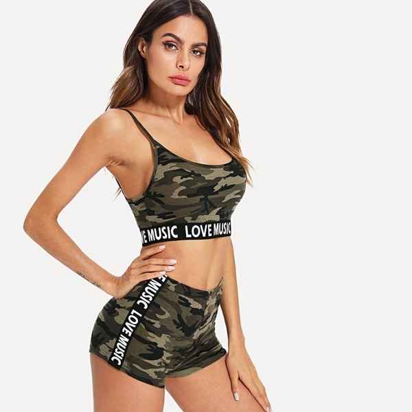 

Contrast Letter Tape Camo Crop Utility Cami Top & Shorts Set