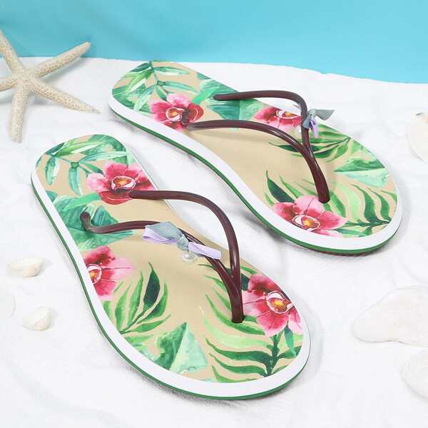

Knot & Faux Pearl Detail Flip Flops