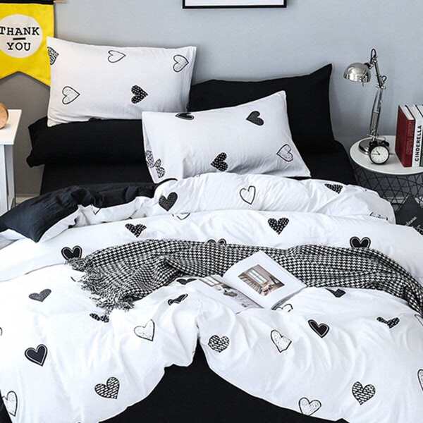 

Allover Heart Print Sheet Set