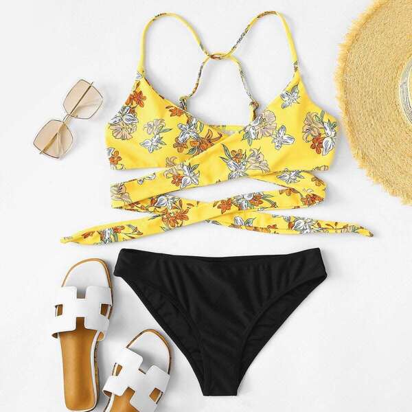 

Crisscross Tropical Print Top With Bikini Set, Multicolor