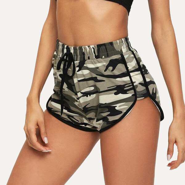 

Contrast Binding Camo Print Utility Shorts