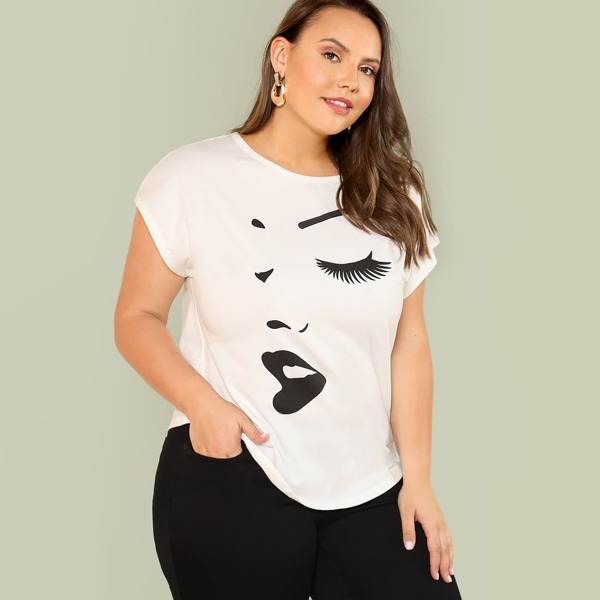 

Plus Figure Print Batwing Sleeve Tee