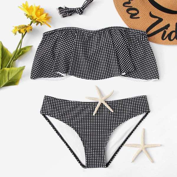 

Polka Dot Ruffle Top With Seam Trim Bikini Set