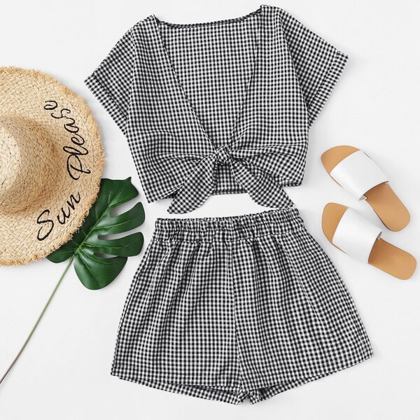 

Tie Front Gingham Top With Shorts, Black and white