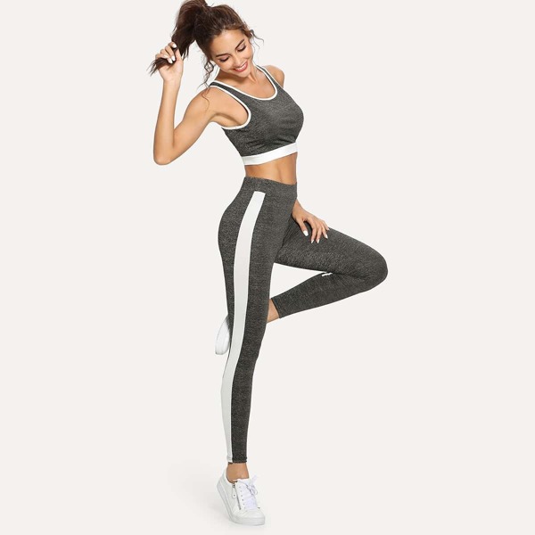 

Contrast Panel Sporty Bra and Leggings Set