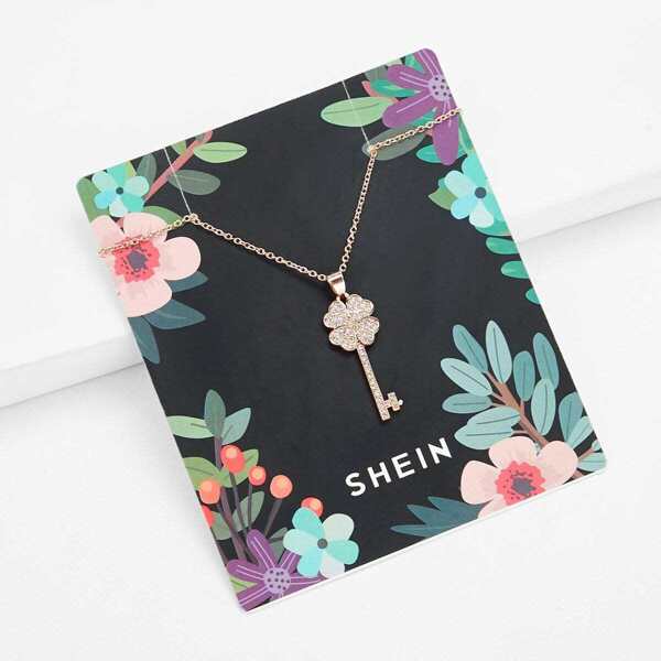 

Clover Key Pendant Necklace