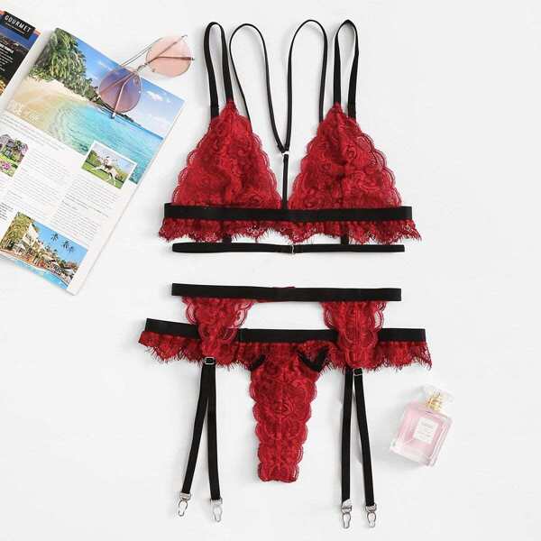 

Scalloped Trim Lace Garter Lingerie Set