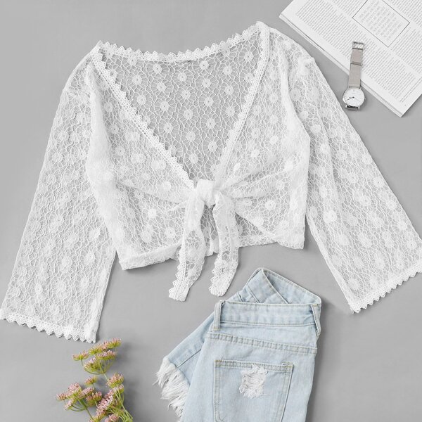 

Lace Knot Front Blouse