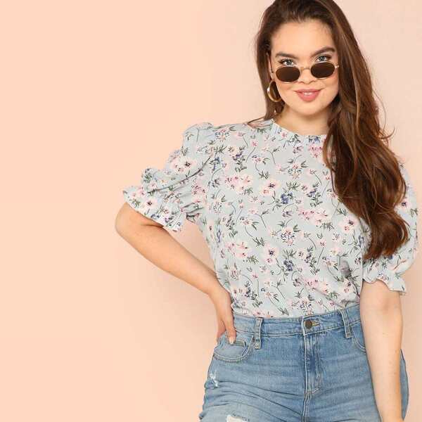 

Plus Mock Neck Ruffle Cuff Floral Top, Multicolor