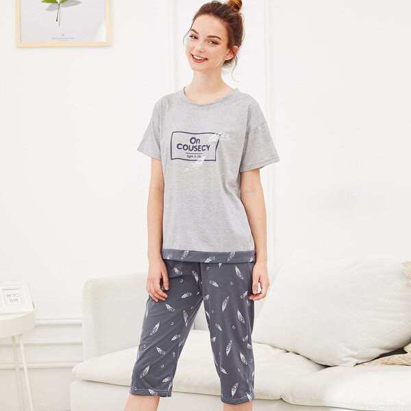 

Перо и письмо Печать Pajama Set, Многоцветный