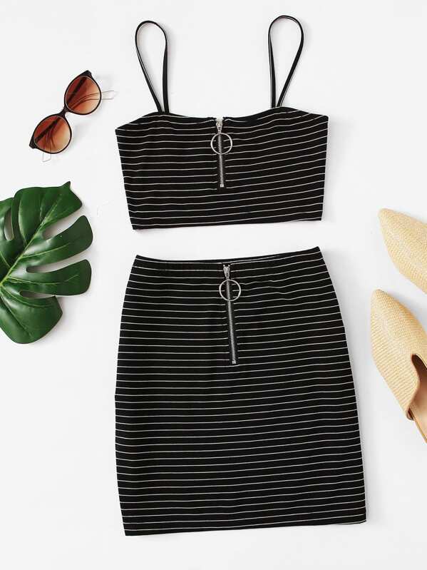 

O-Ring Zip Up Crop Cami Top и полосатая юбка, null