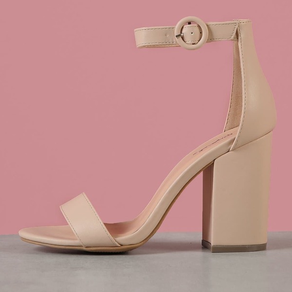 

Single Band Block Heel, Nude