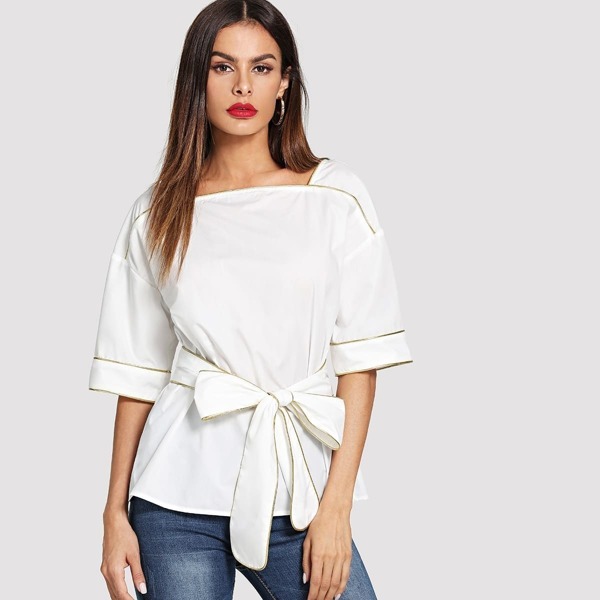 

Contrast Tipping Belted Top